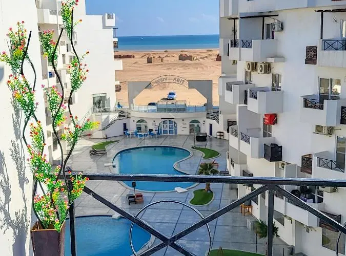 Bluehouse Near The Sea Redsealine Hurghada
